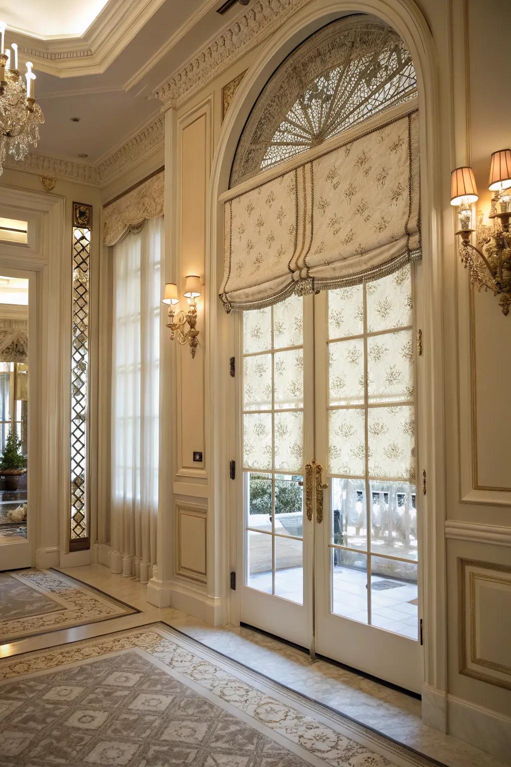 Elevate your d&eacute;cor with ageless Roman shades.