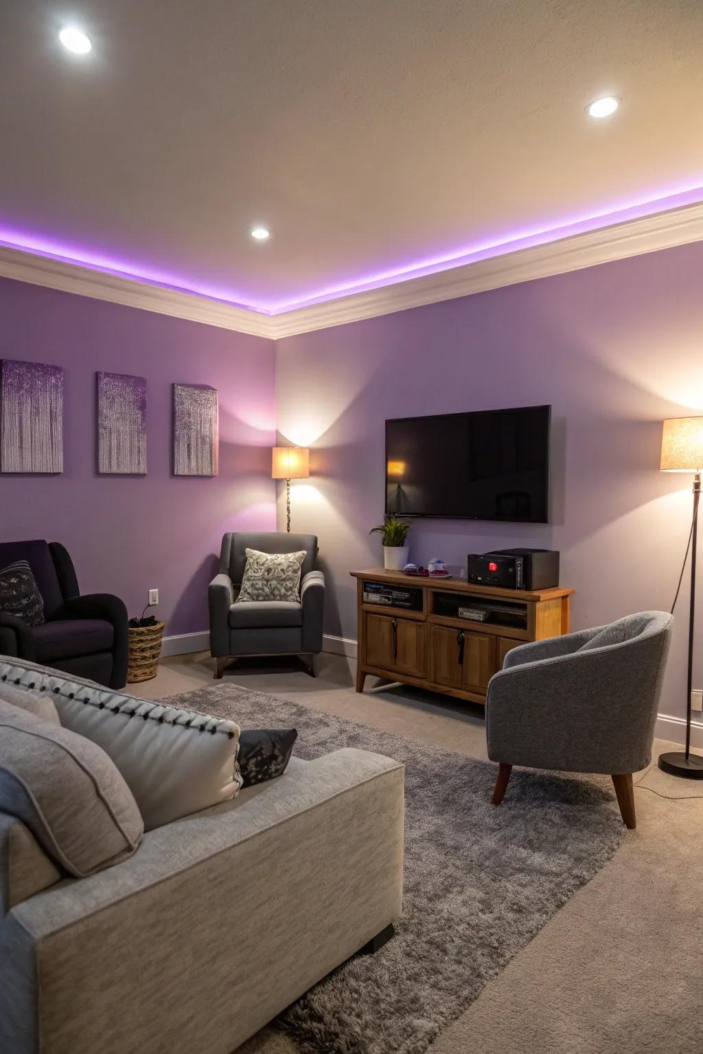 A family room featuring a bold lilac accent wall for a dramatic effect.