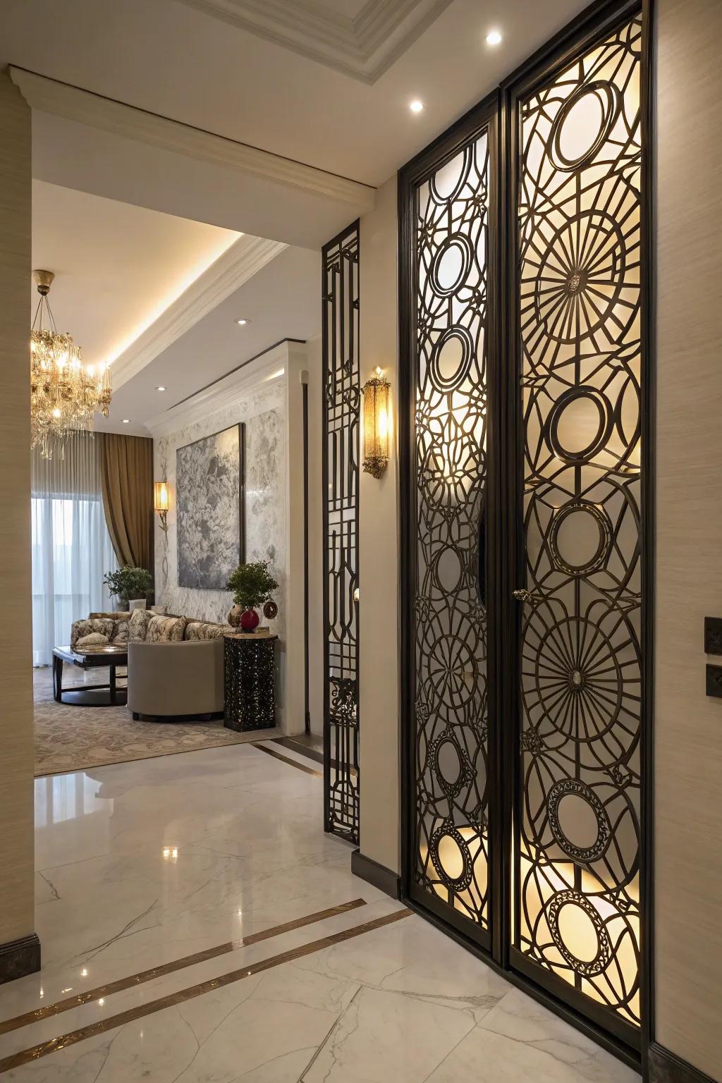 Artistic screens create a striking statement.
