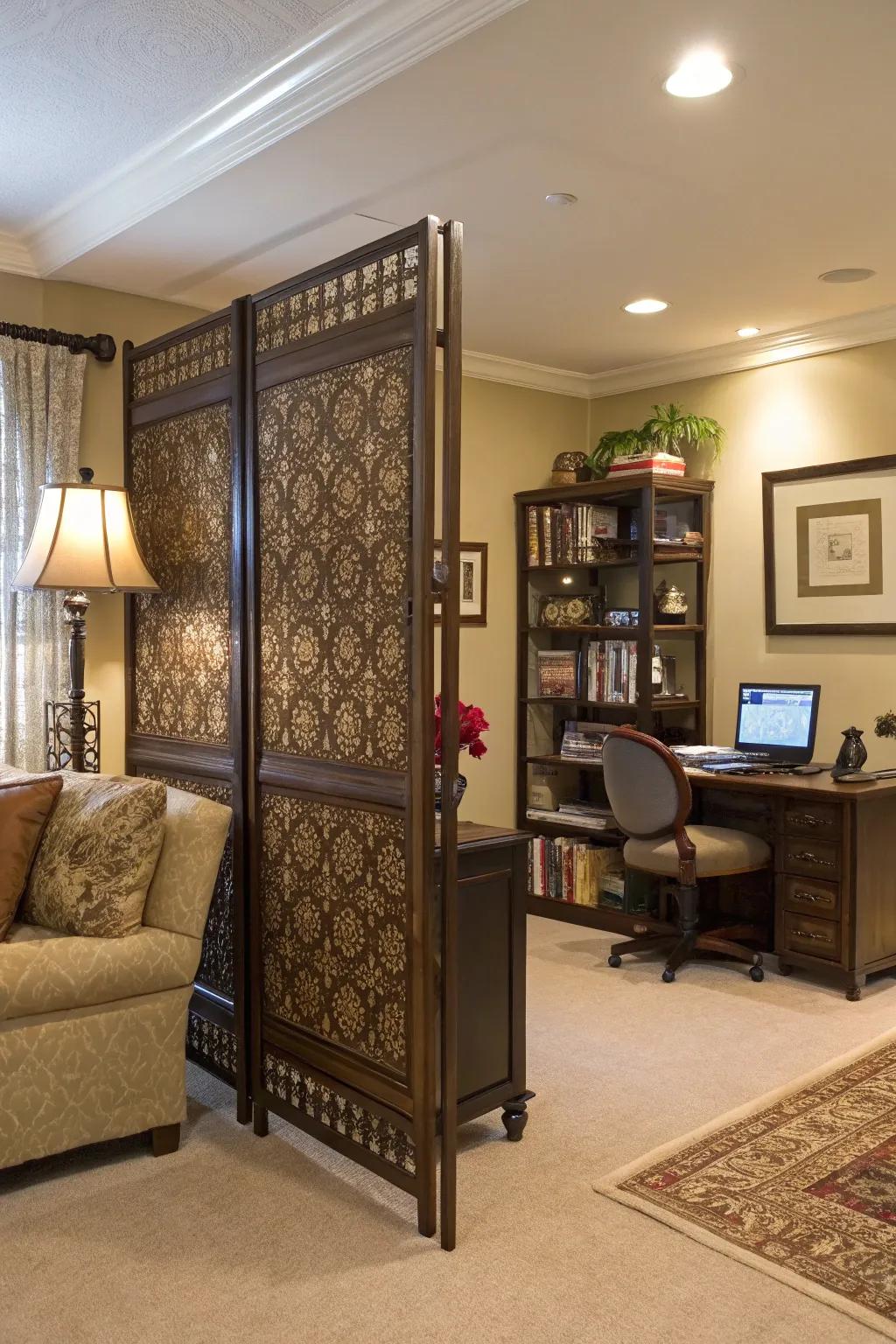 A screen can hide your workspace while adding style.