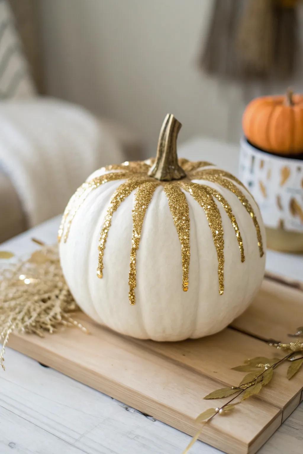 Embrace the art of simplicity with a hint of shimmer: A radiance-trickled gourd for a chic autumn centerpiece.