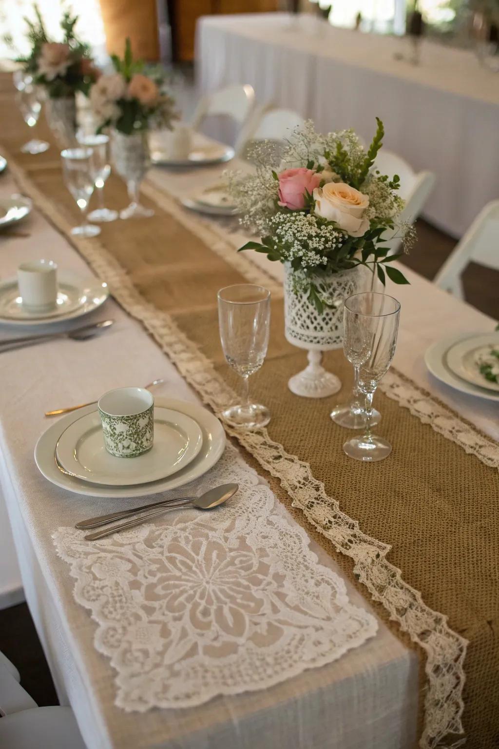 Hessian and weave create a rustic and elegant runner.