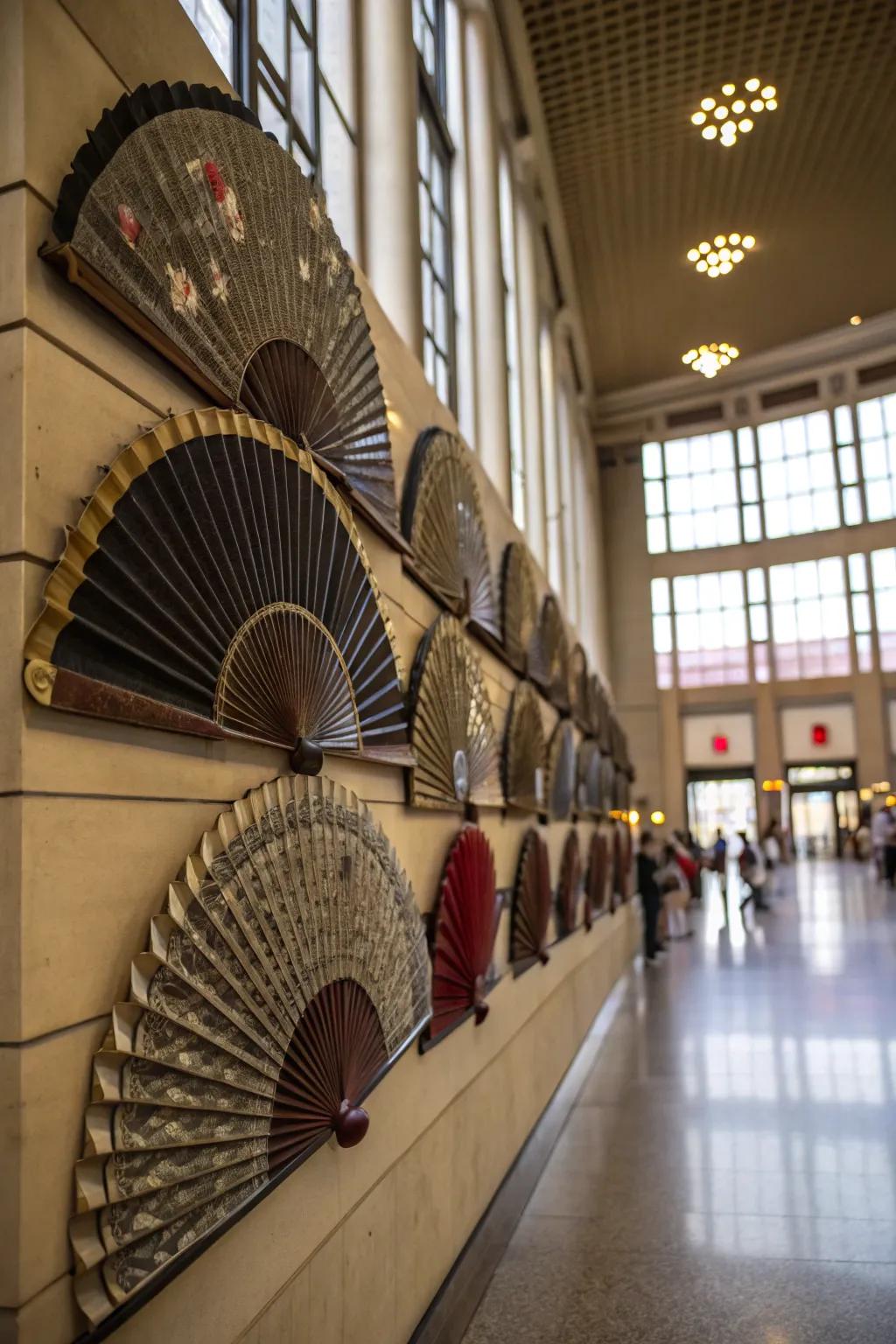 A tiered design maximizes the impact of turkey fans.
