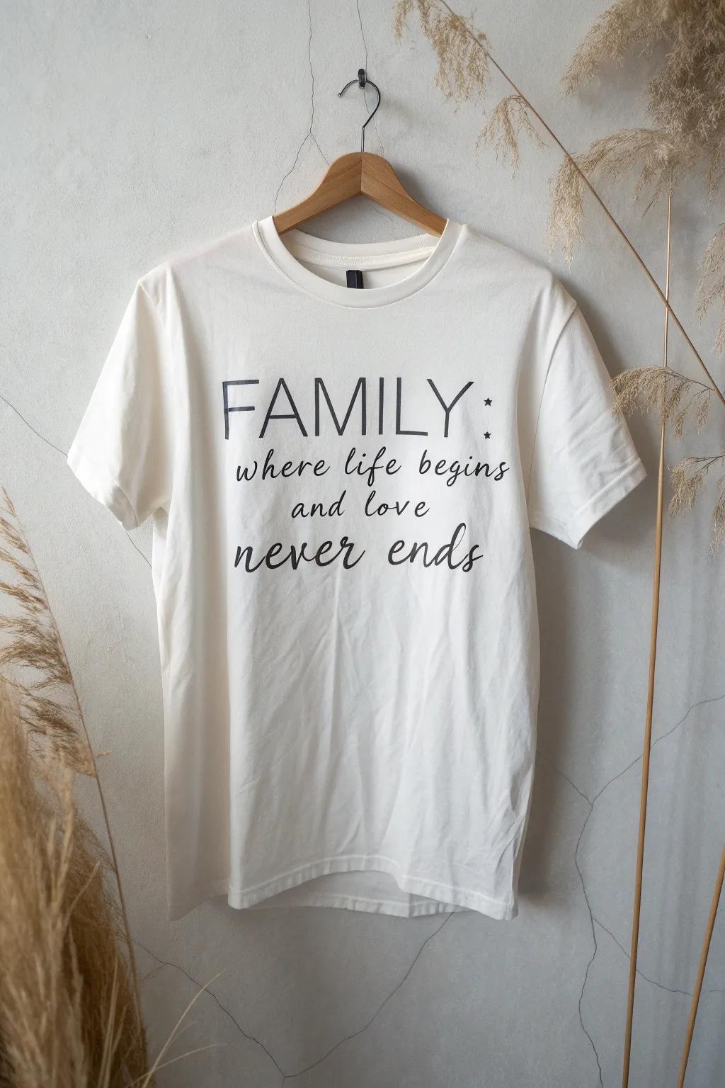 Celebrate the essence of family with style and simplicity. 🌿