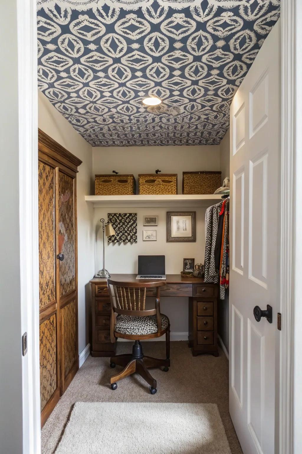 Add surprising design elements to make your cloffice unique.