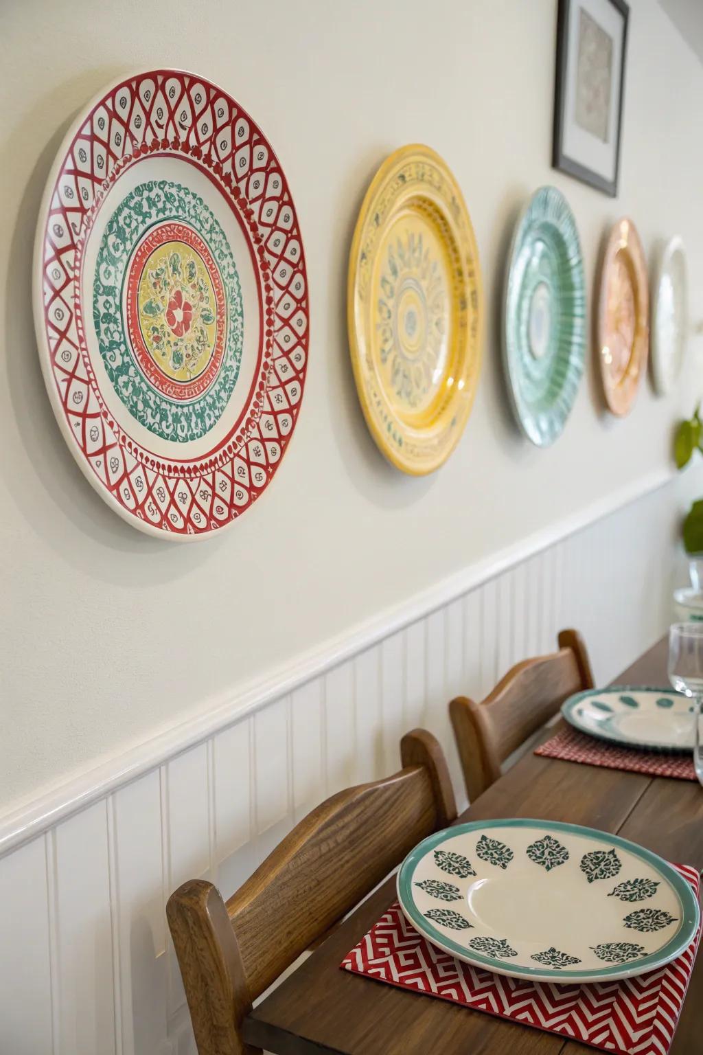 Streamlined plate displays offer directness and attention.