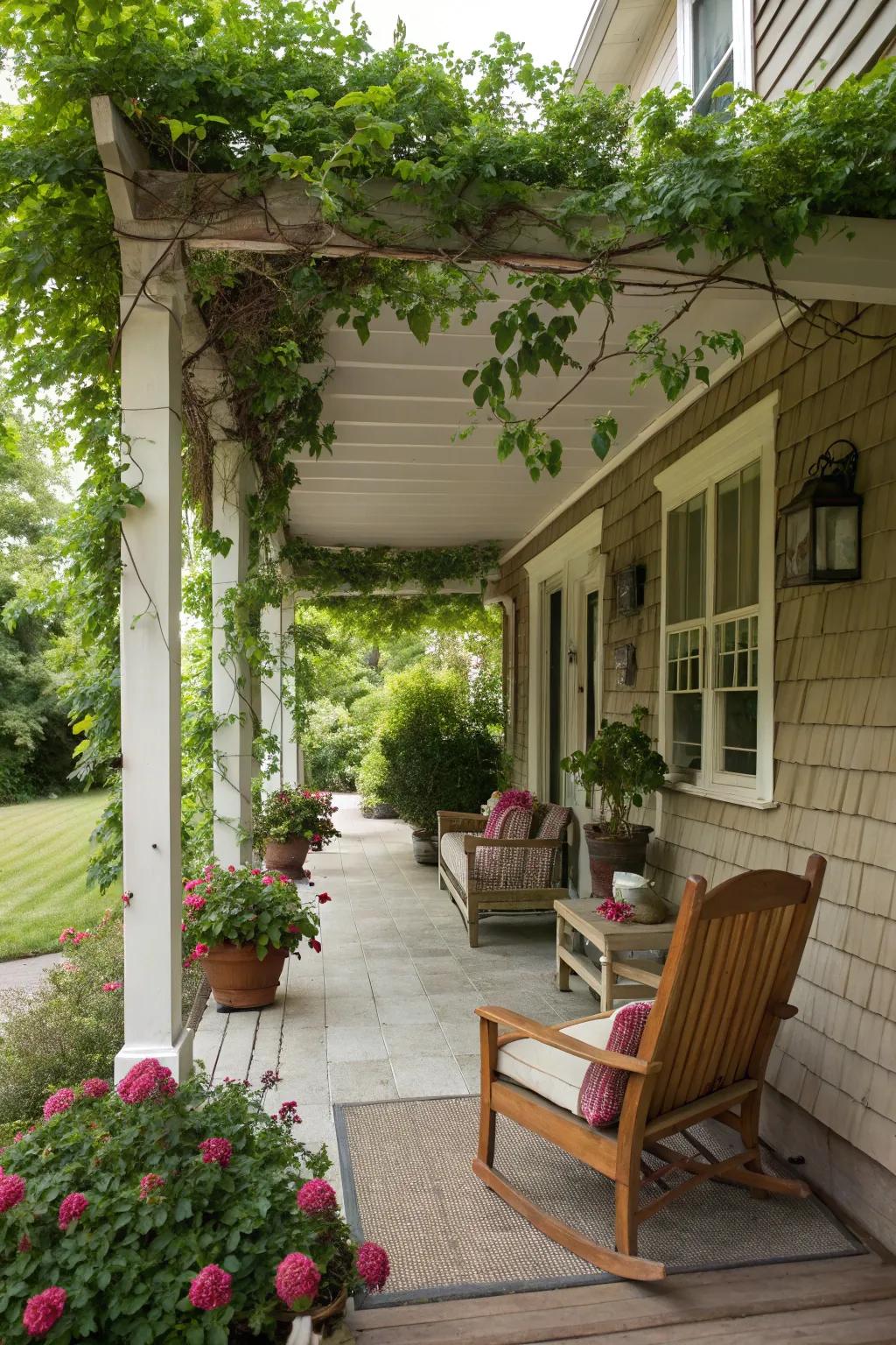 Open and airy design due to a slatted roof.
