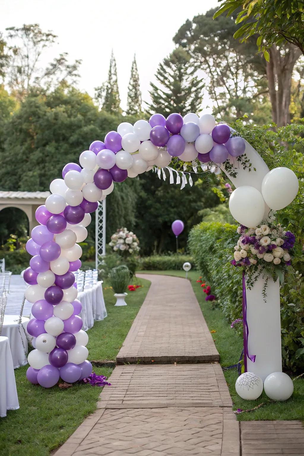 A balloon gateway appends a playful and inviting atmosphere.
