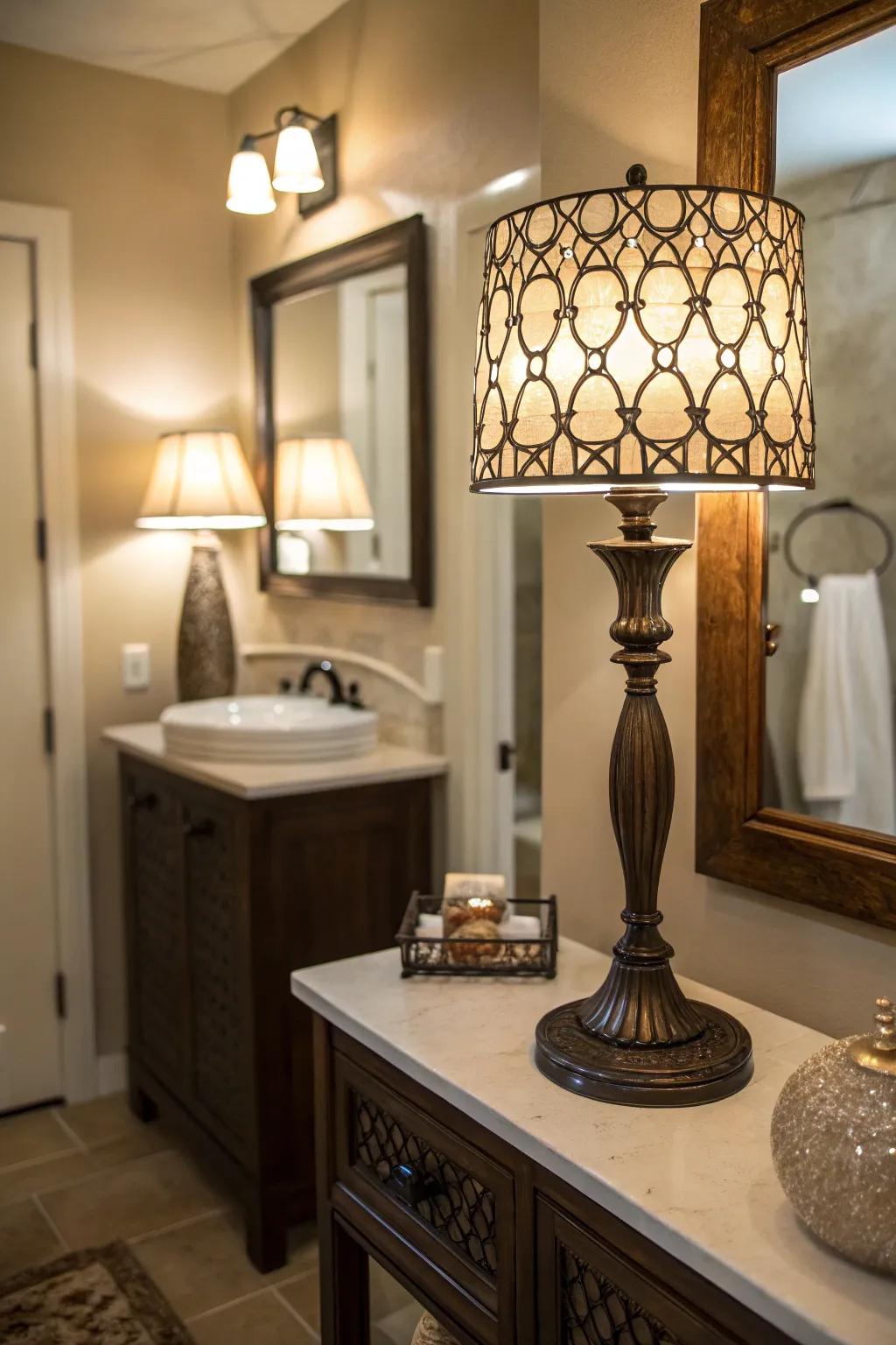 An artistic lamp acts as a daring striking piece.