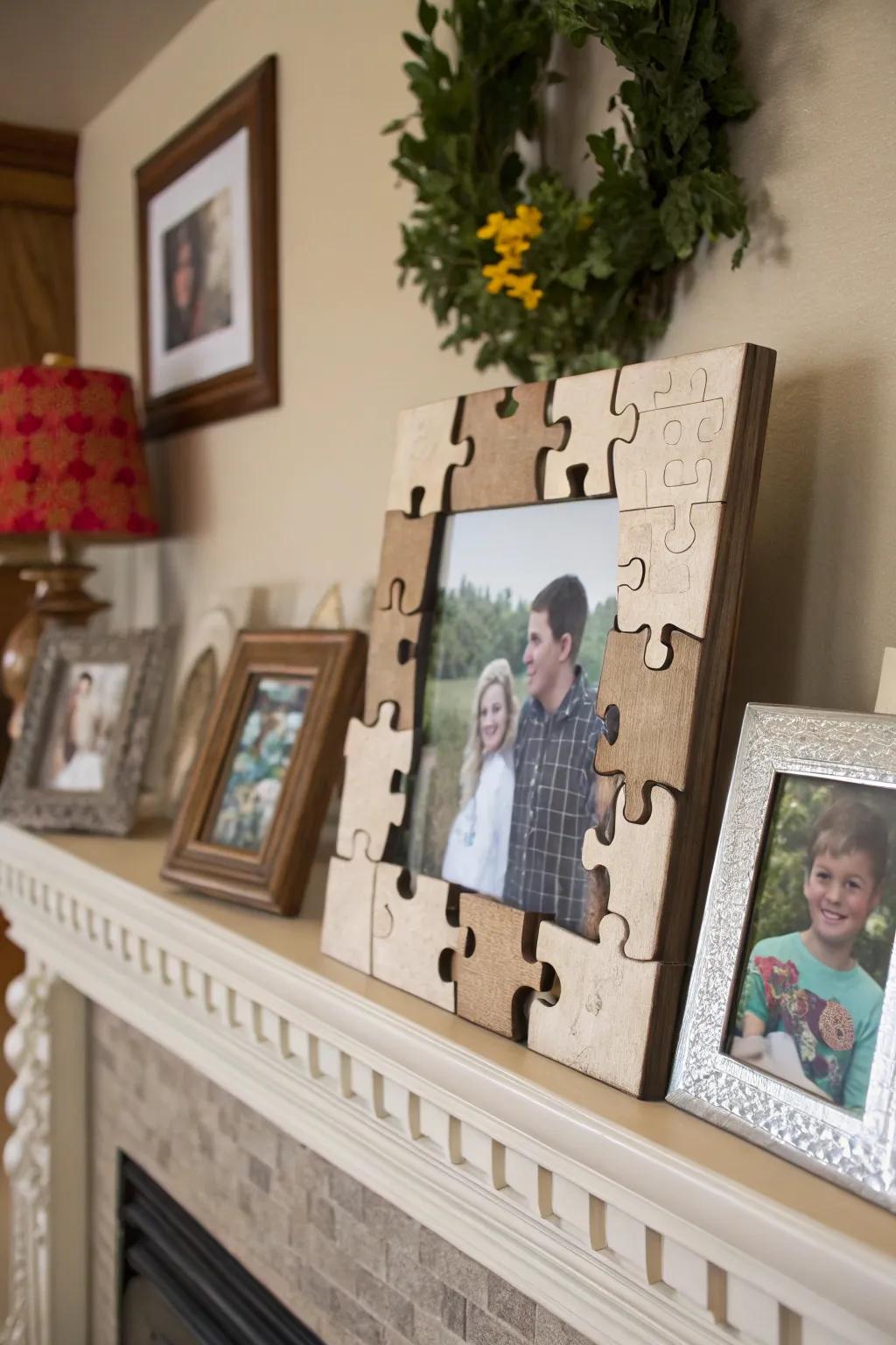 A picture frame cleverly made from puzzle pieces.