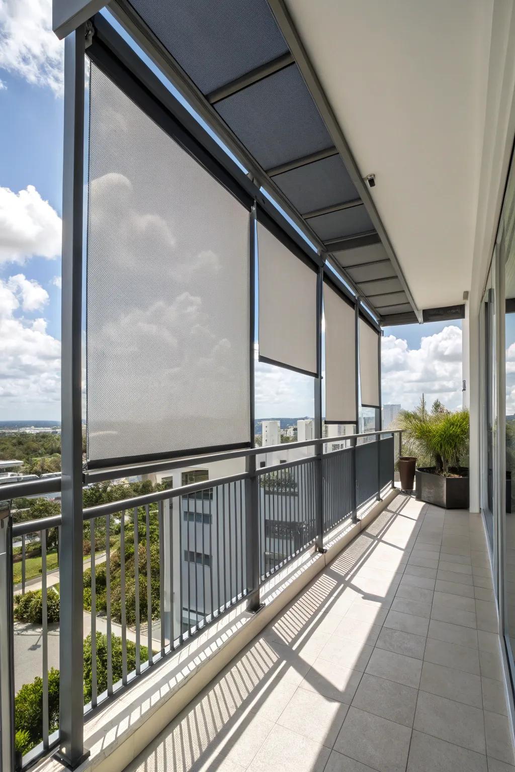 Adjustable shade panels providing a custom fit for balcony shade.