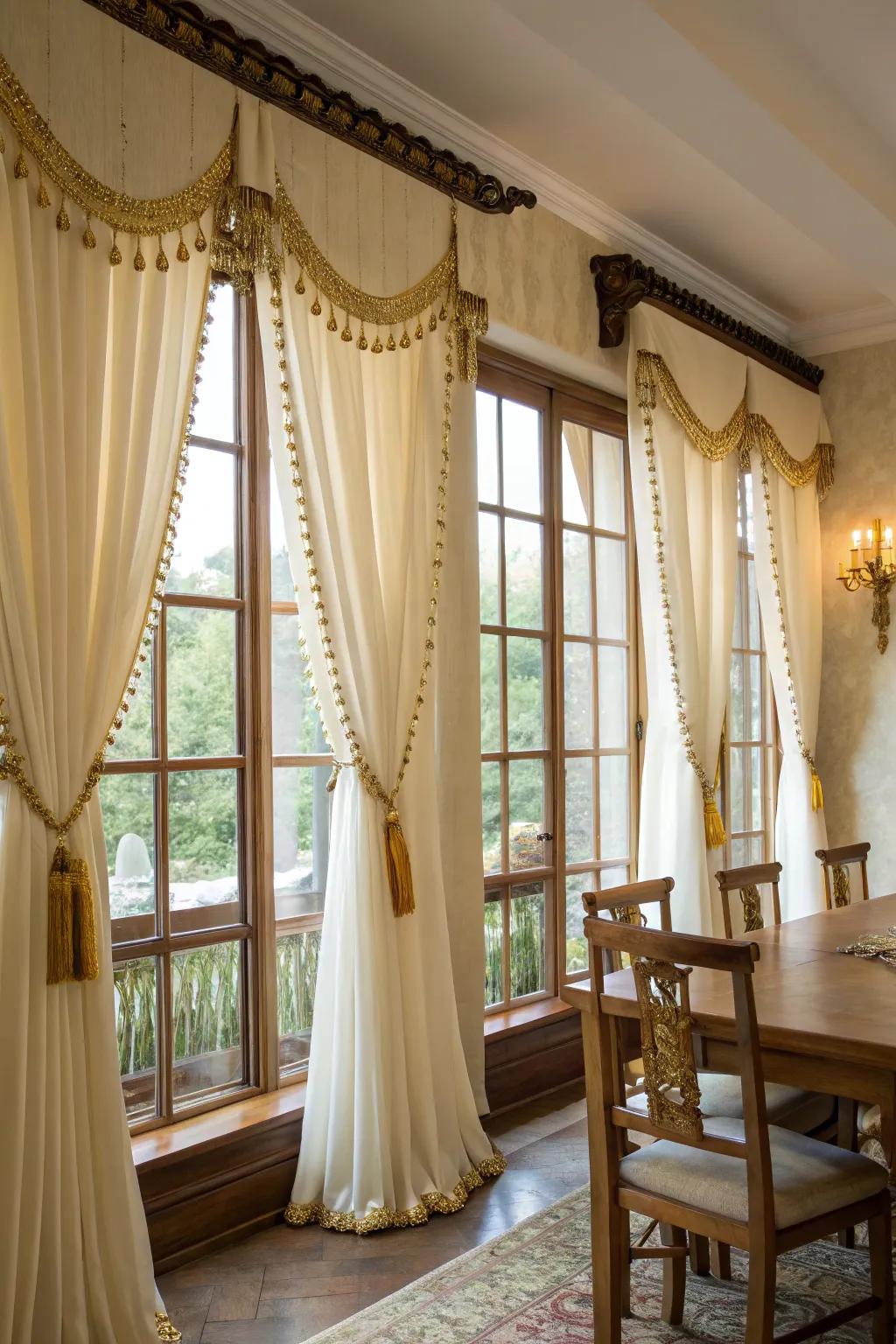 Dining room curtains showing off elegant gold tassel trims.