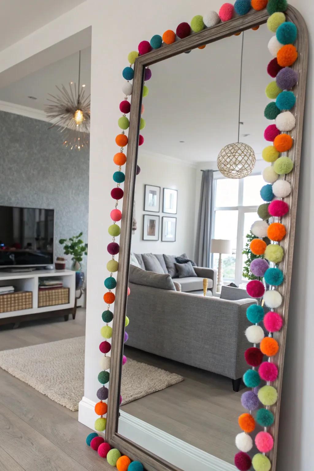 Modern décor is enhanced with color and vitality thanks to vibrant felt ball garlands.