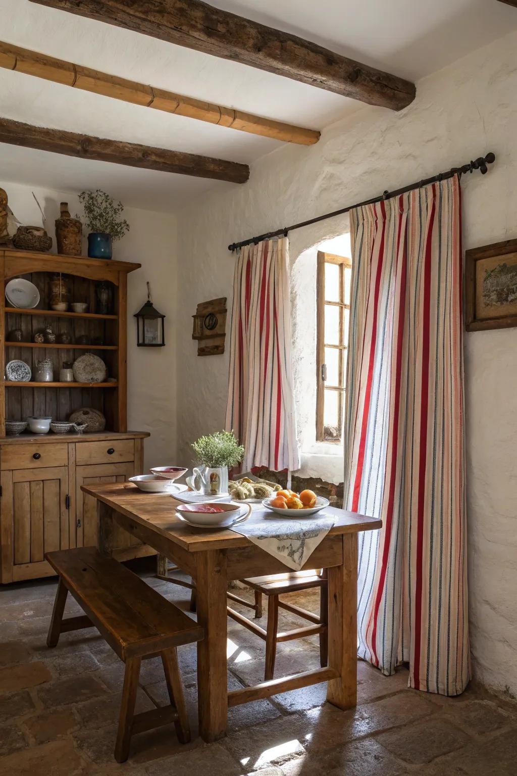 Striped panels contributing charm to a country-style farmhouse dining area.