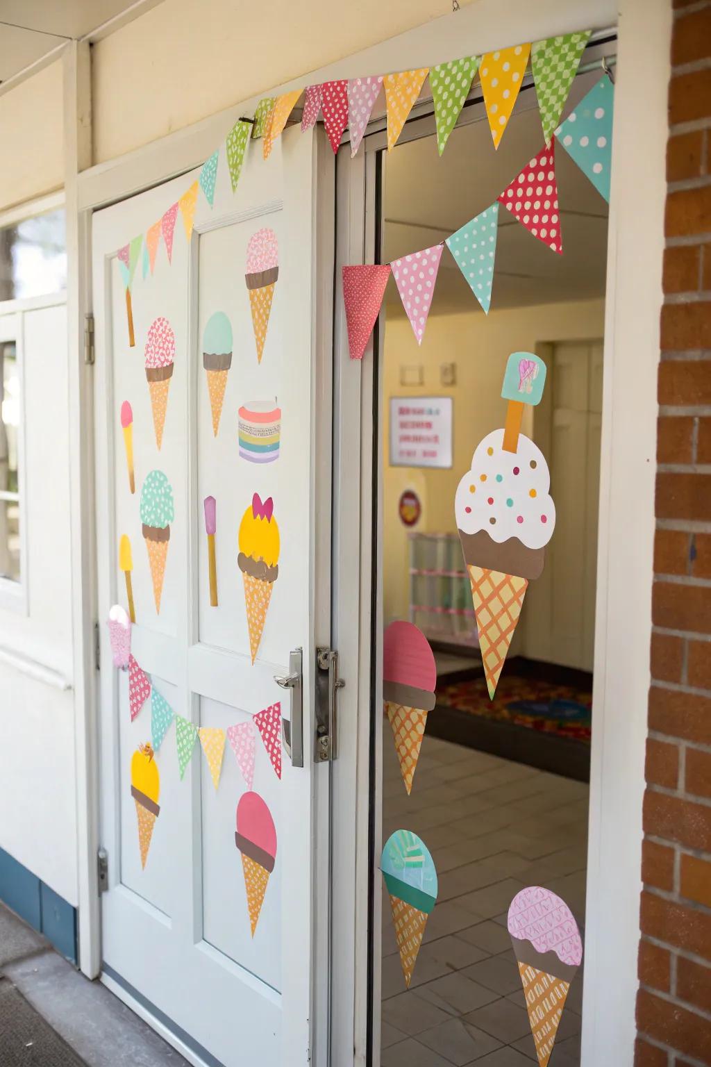 Lovely gelato and icy pole patterns for an energizing greeting.