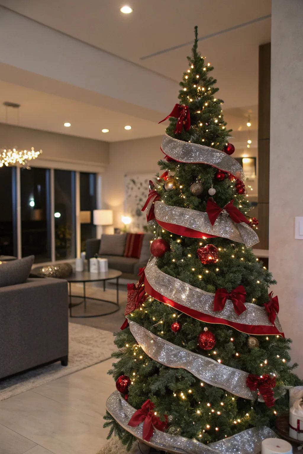 Incorporate allure with exquisitely enveloped serpentine swathes.