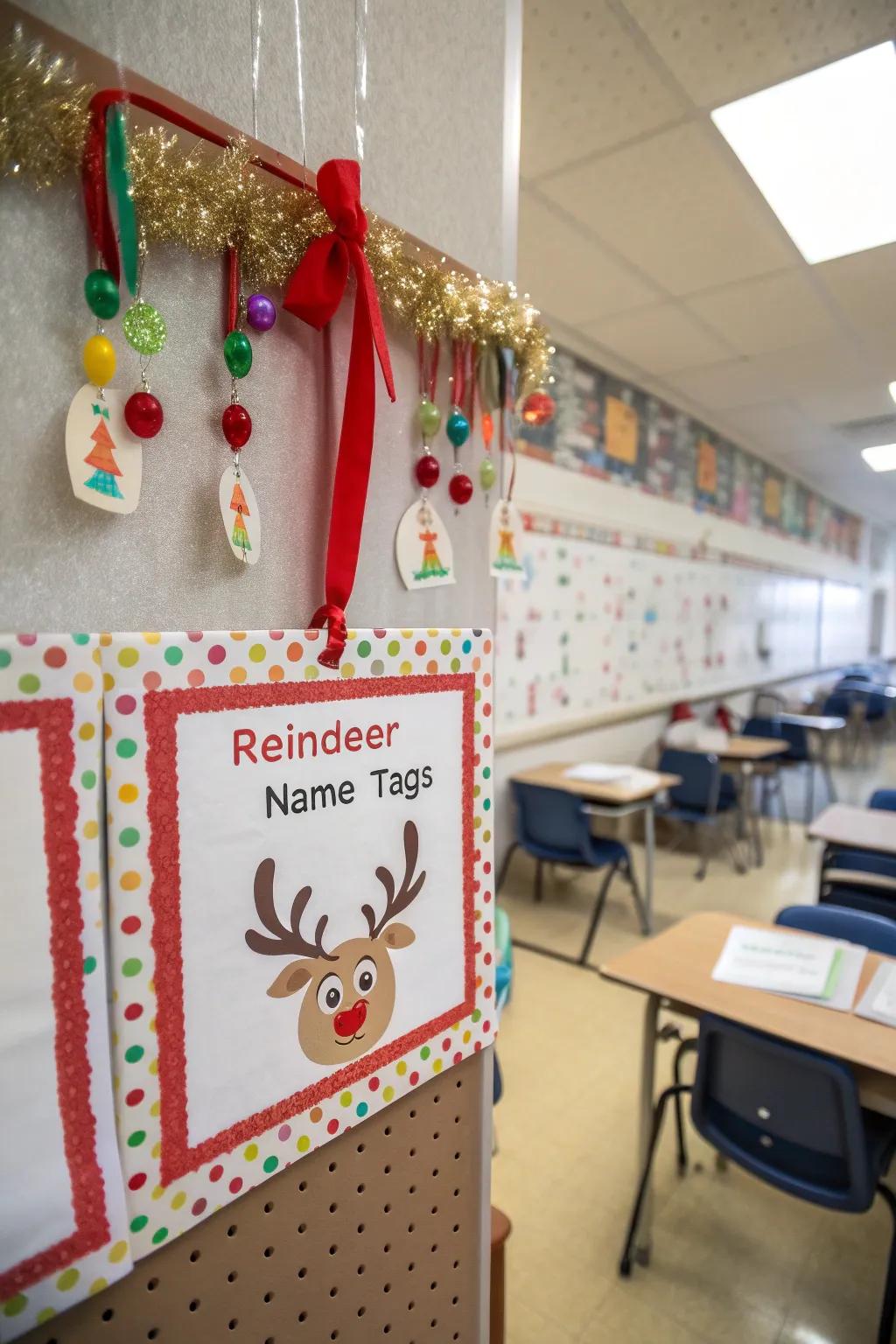 Personalized reindeer name cards make your display both engaging and unique.