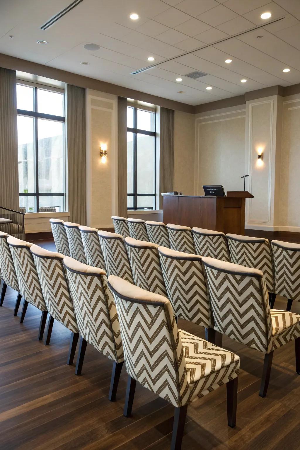 Angled row seating suitable for presentation centric meetings.