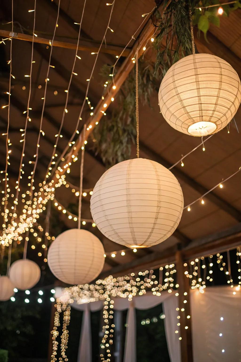 Fairy lights and paper lanterns on the ceiling make for an enchanting atmosphere.