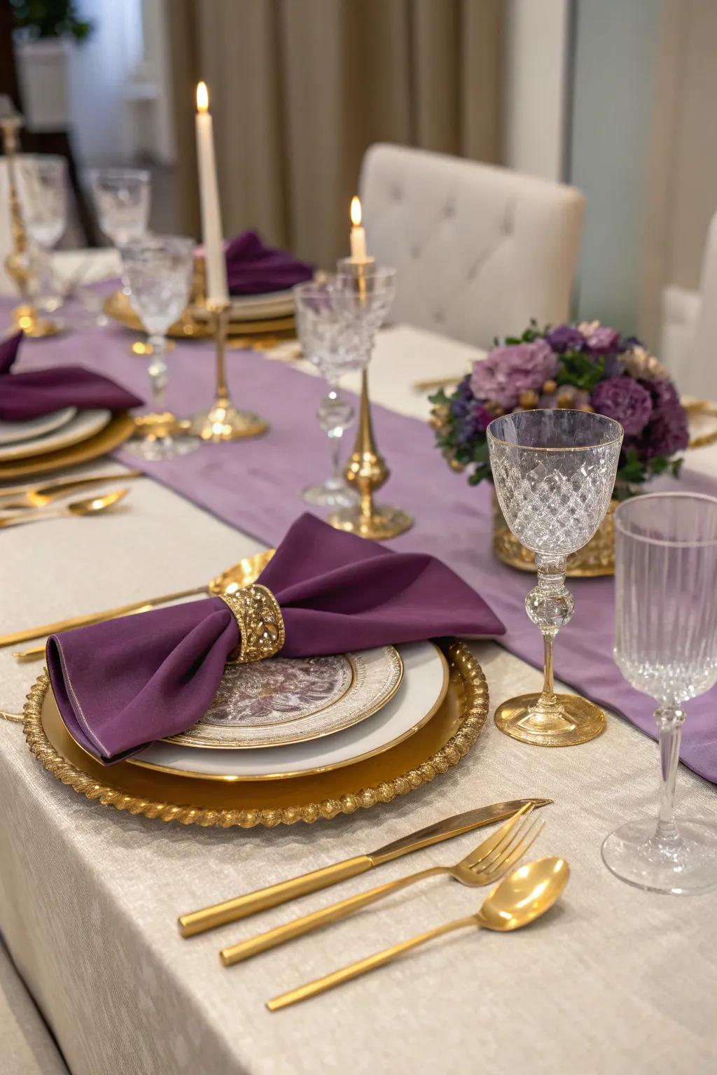 Violet and gold table arrangements radiate sophistication and opulence.