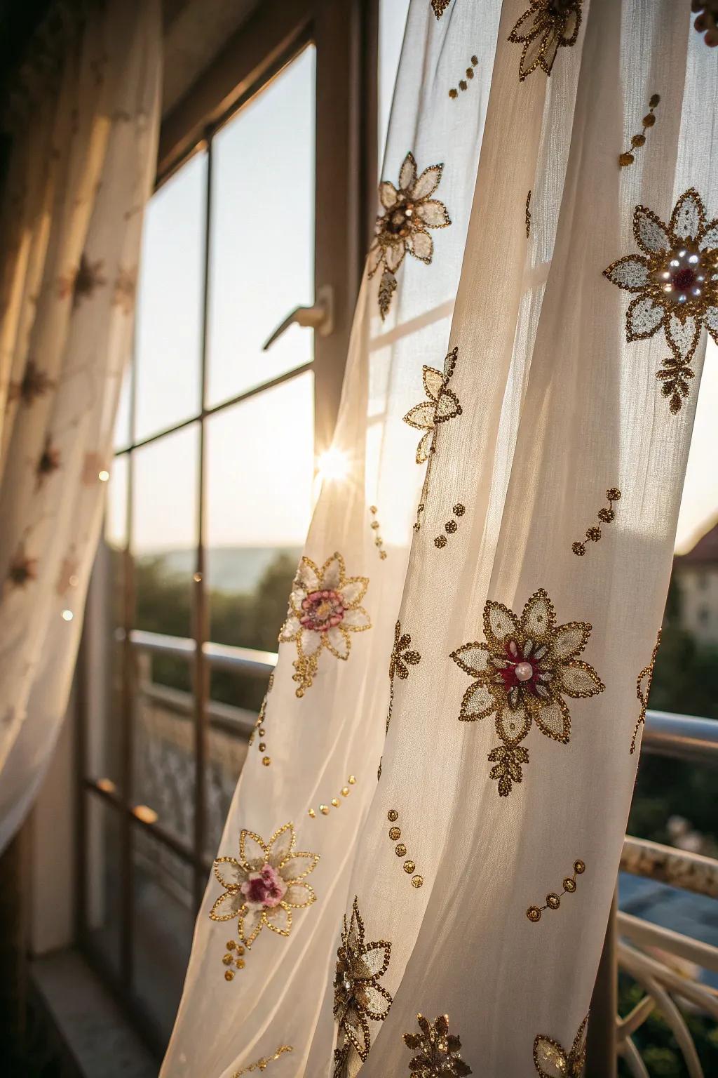 Floral adhesive gem patterns bring eternal spring inside.