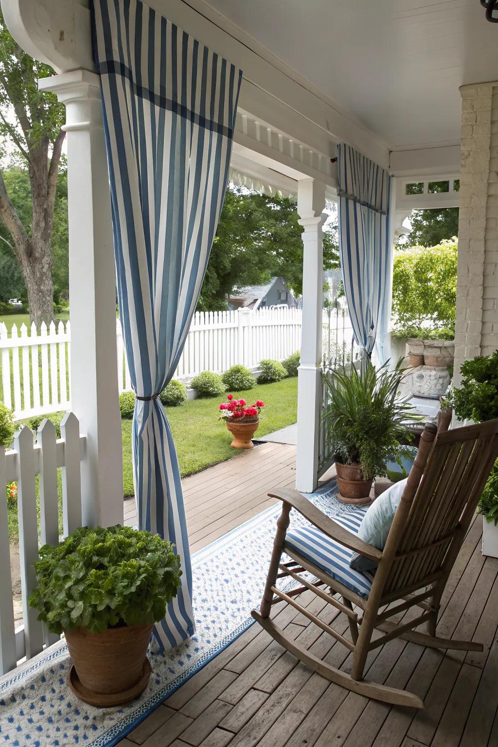 Striped curtains deliver a timeless and spacious impression to your porch.