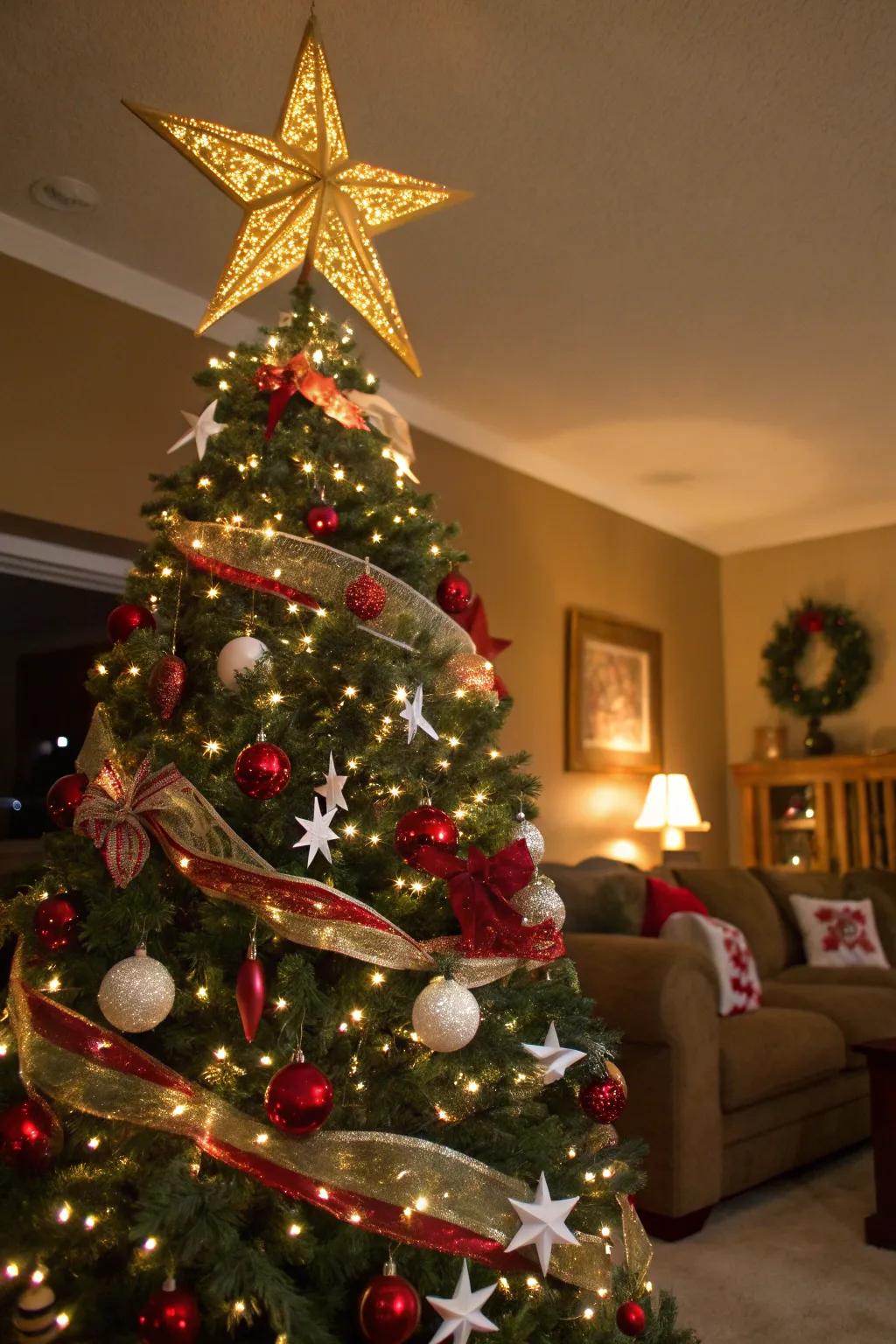 A gilded star crowns the tree, introducing celestial elegance.