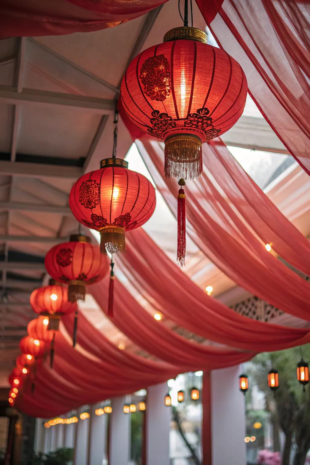 A ceiling decorated with captivating hanging decorations.