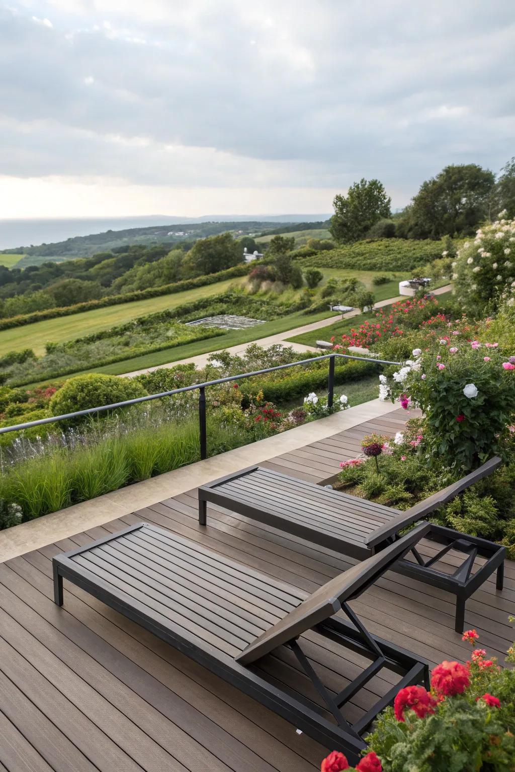 Backless benches present a pristine look with continuous views.