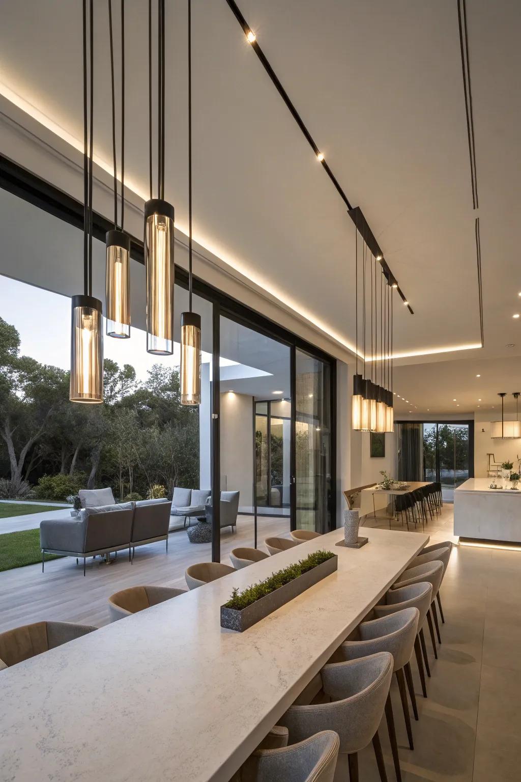 Straight hanging lights provide a refined and elegant look over long tables.