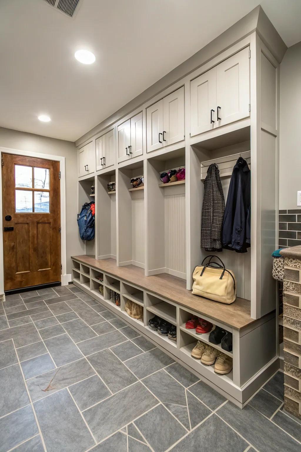 Resilient tiles ideal for a high-traffic mudroom