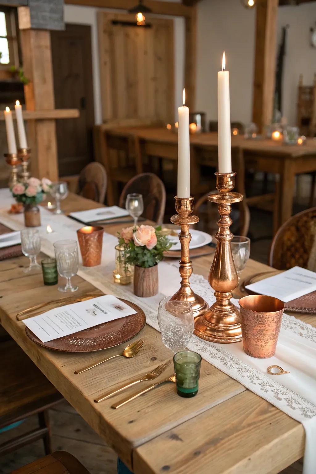 Blended metallic embellishments enhancing the countryside elegance of the main table.