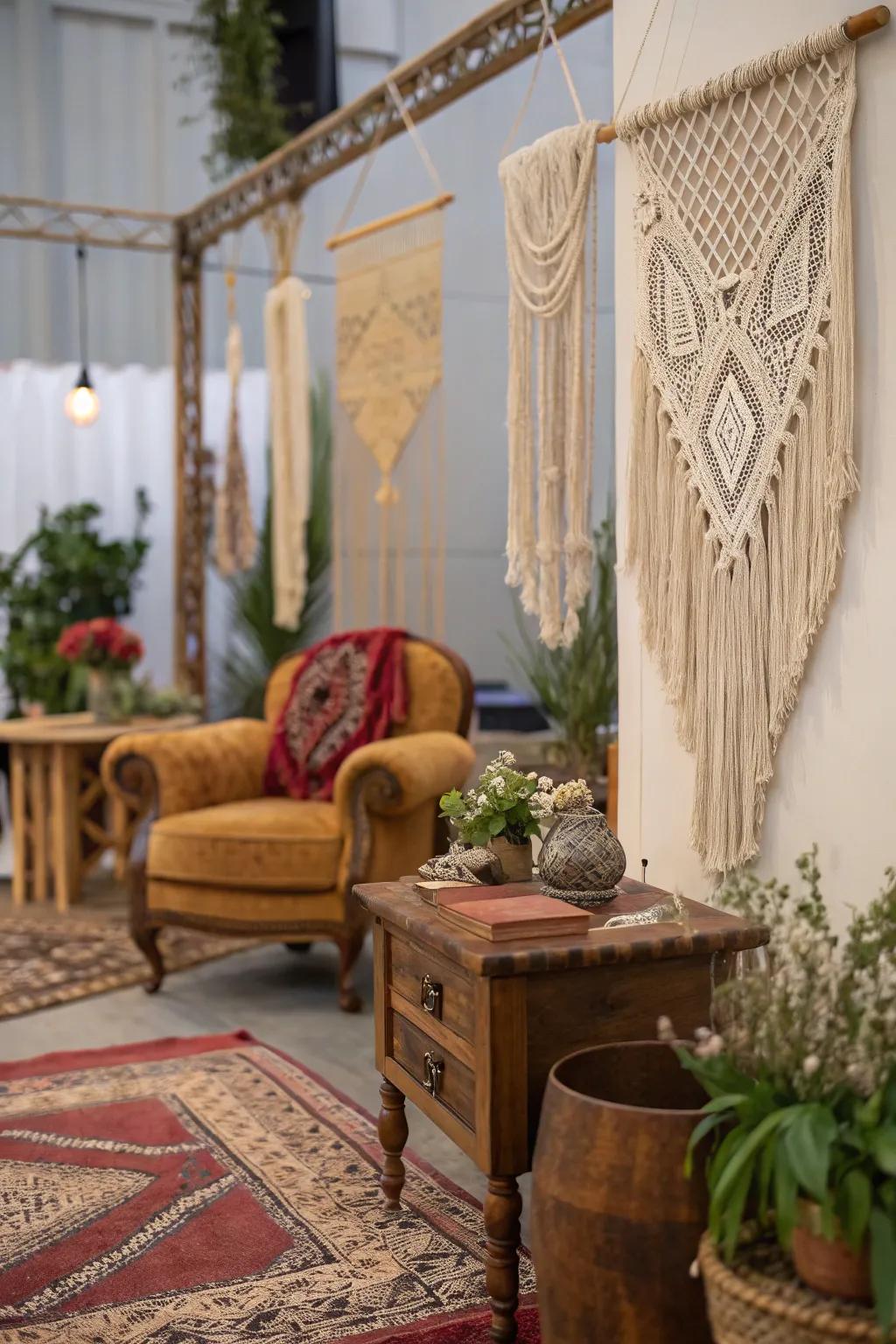 Bohemian and heritage features establish a comfortable yet fashionable ambiance.
