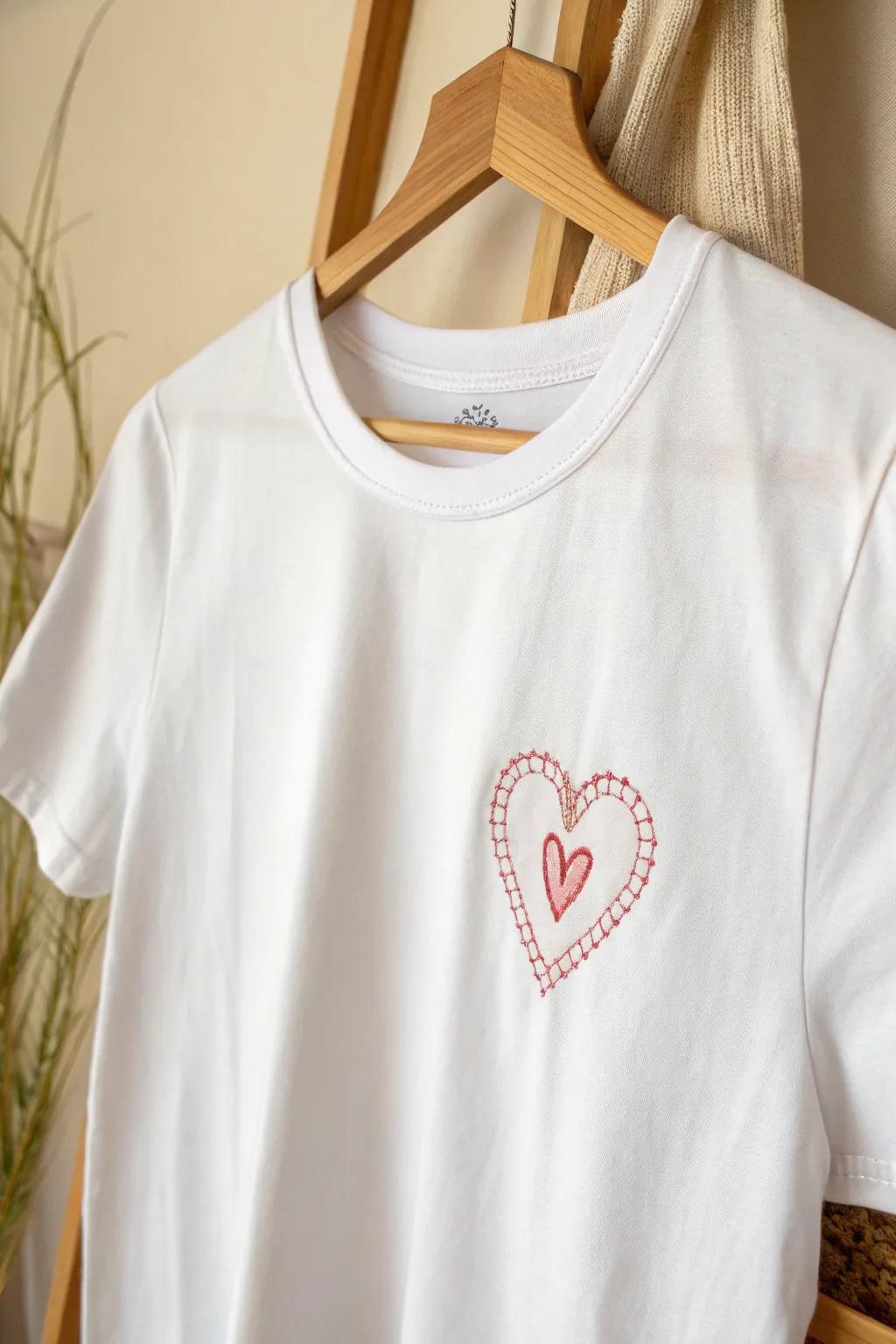 Embrace the love with a touch of artistry &ndash; a heart motif that speaks volumes in simplicity.