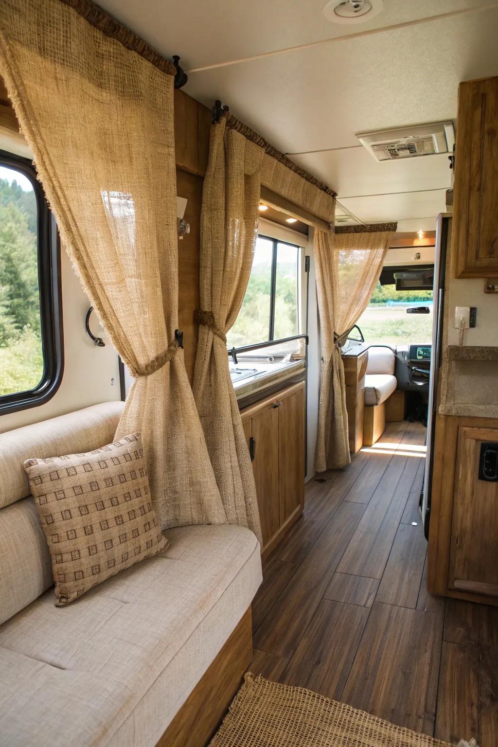 Bring rustic elegance to your RV with hessian curtains.