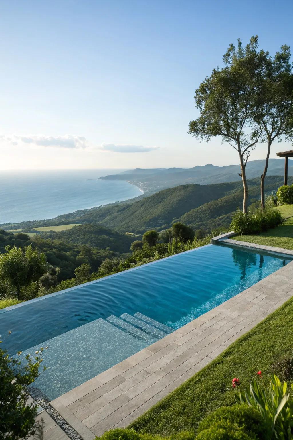 Achieve a striking look using an infinity-edge spool pool.