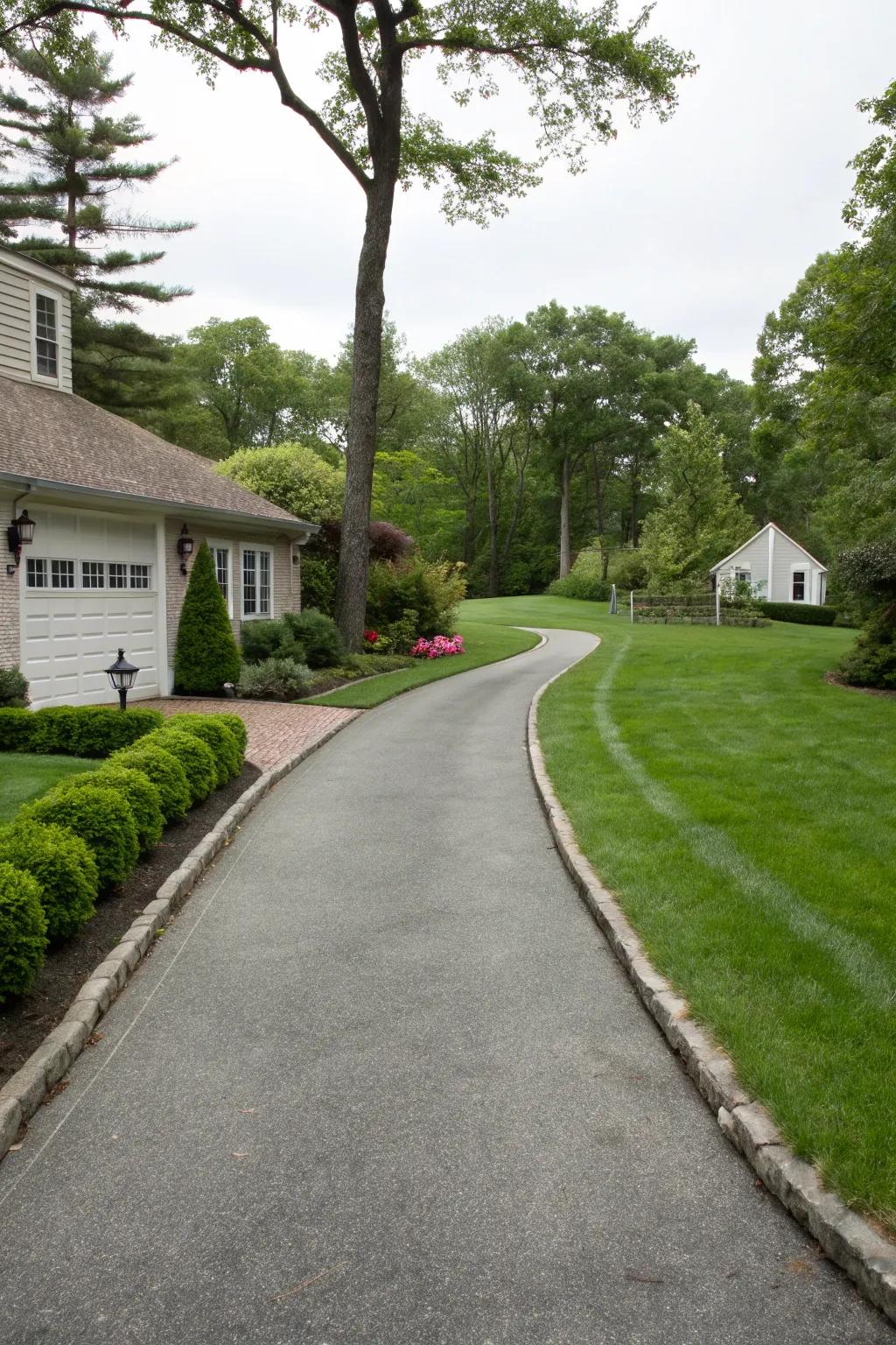 Practical borders improve the structure and aesthetics of a driveway.