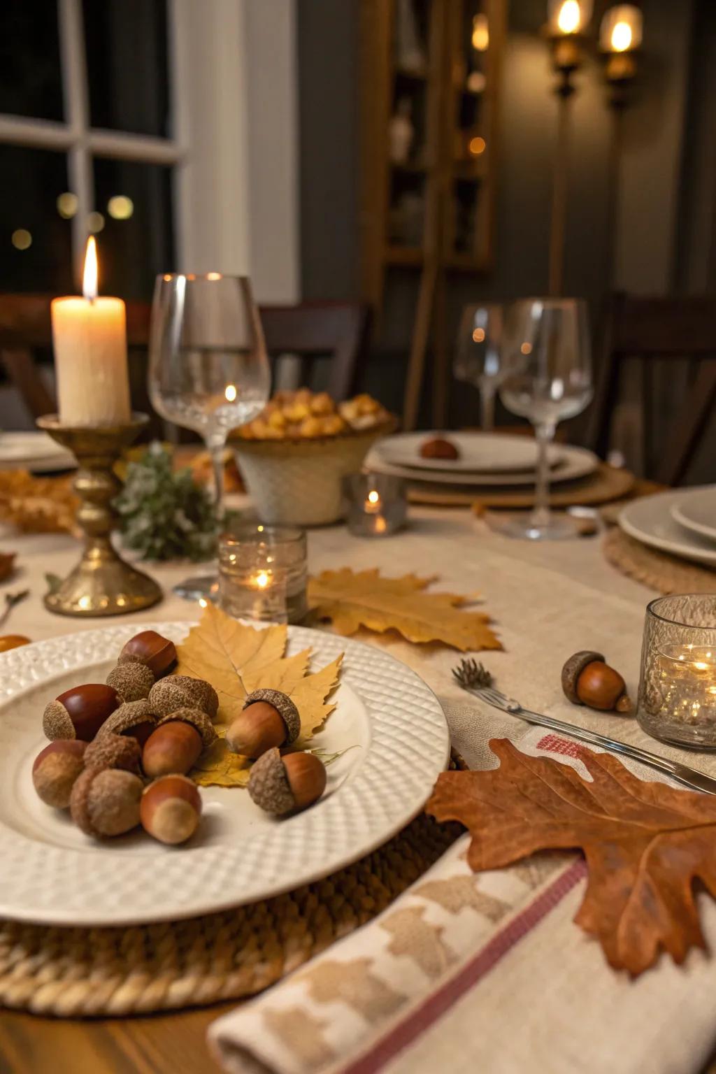 Seasonal embellishment details such as acorns and leaves introduce a unique accent.