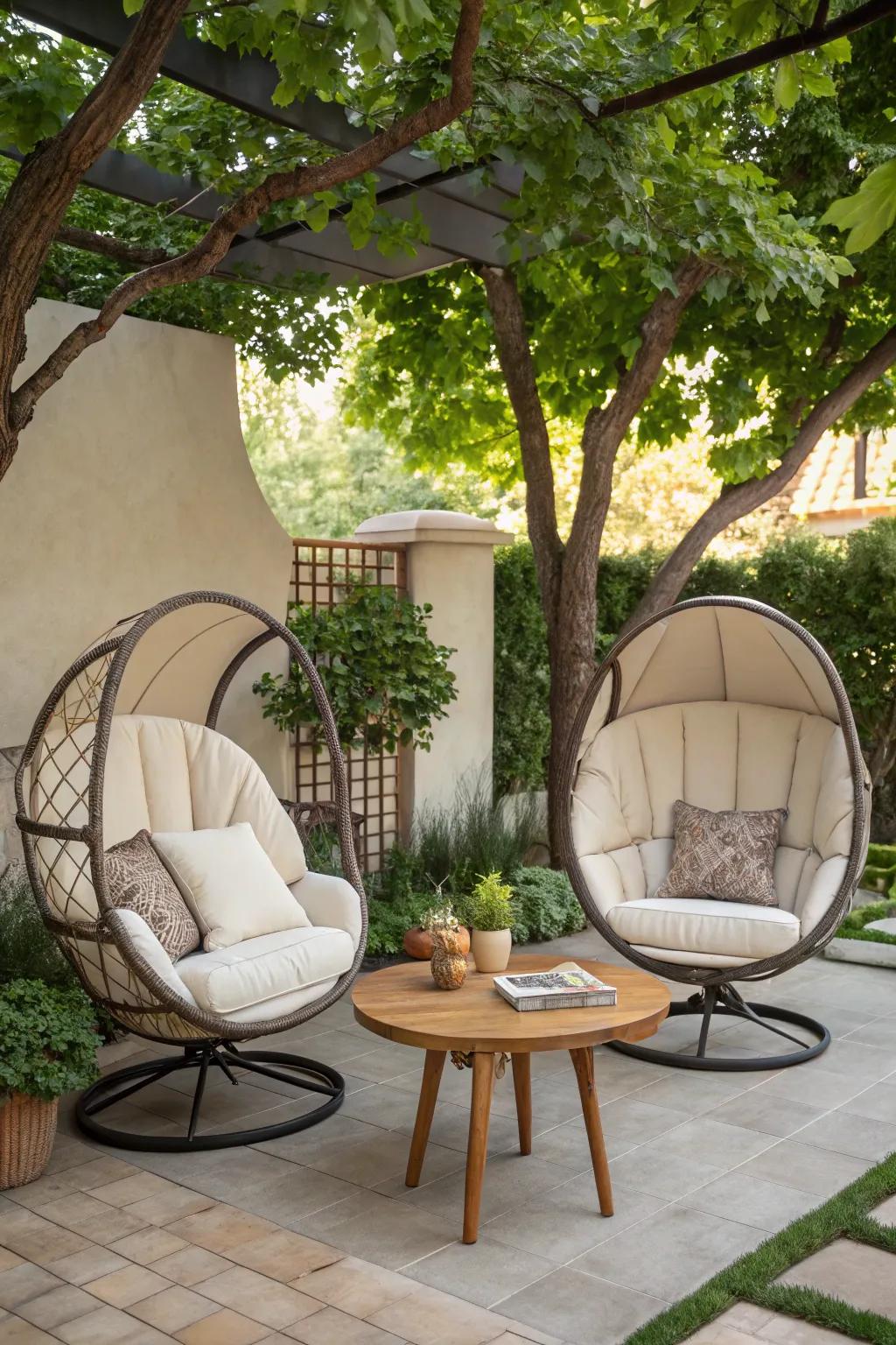 Amplify the comfort with a pair of suspended lounge chairs.