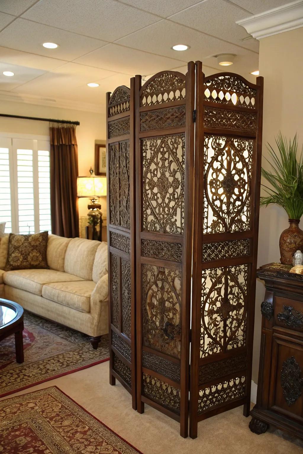 An ornate ornamental screen functions as a stunning movable wall.