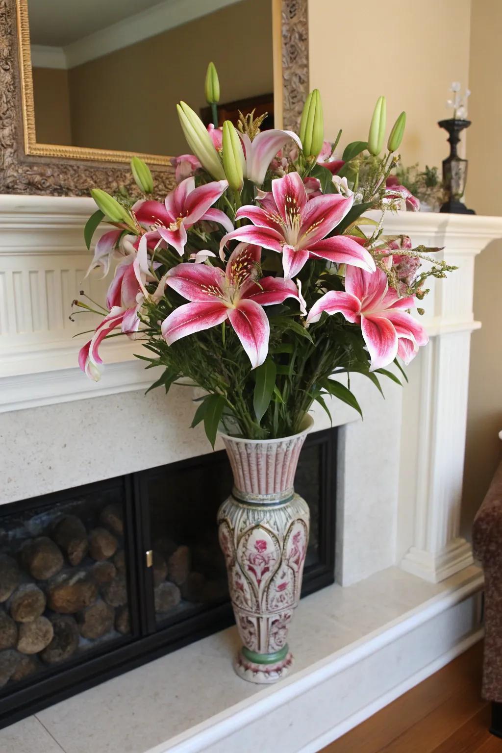 Dramatic skygazer bloom bouquet creating a focal point.