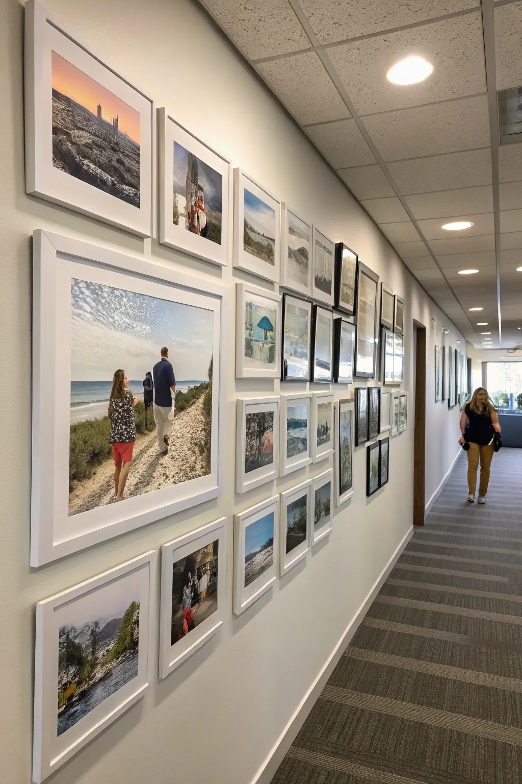 Unique Wall Decorations to Personalize Your Office